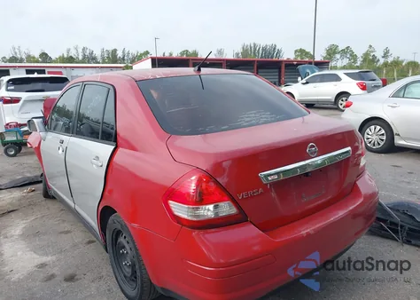 2011 Nissan Versa 1.8S z USA, uszkodzony, nr VIN 3N1BC1AP6BL403488